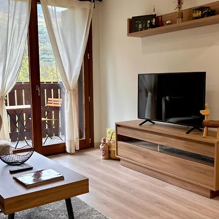 Apartment Bpirineos-llardana *