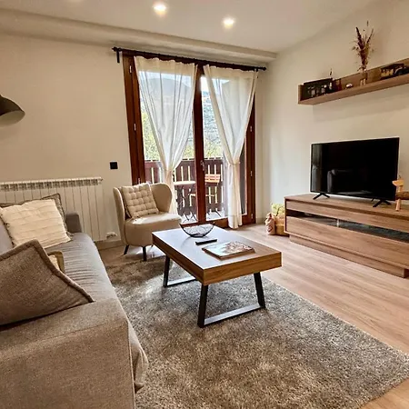 Apartamento Bpirineos-llardana Benasque