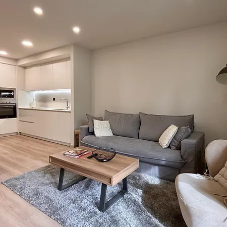 Bpirineos-llardana Apartment